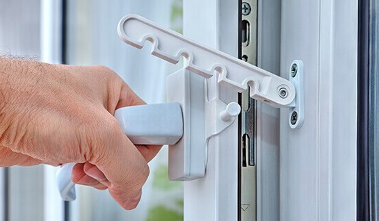 Проветривание окна гребенкой Проветривание окна гребенкой, Балашиха