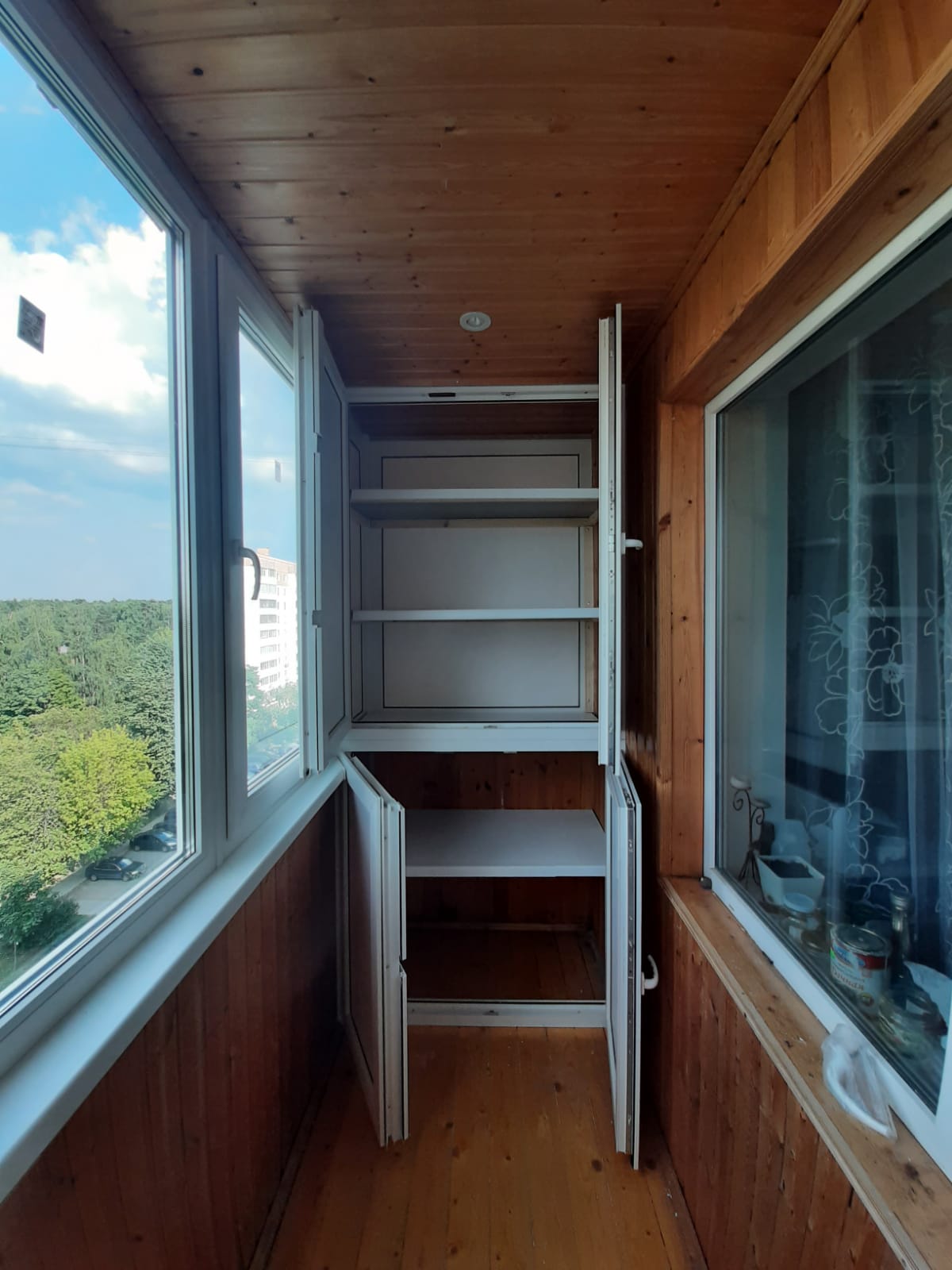 Остекление и отделка балкона под ключ Остекление и отделка балкона под ключ в Балашихе